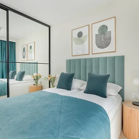 Gustowny Z Parkingiem I Balkonem W Kolobrzegu By Renters Kołobrzeg